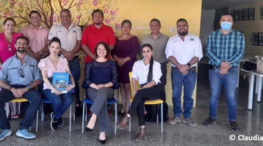 Formalizan el Comité Coordinador de Respuesta Post Tormenta para el Rescate de Arrecifes en el Caribe de Guatemala